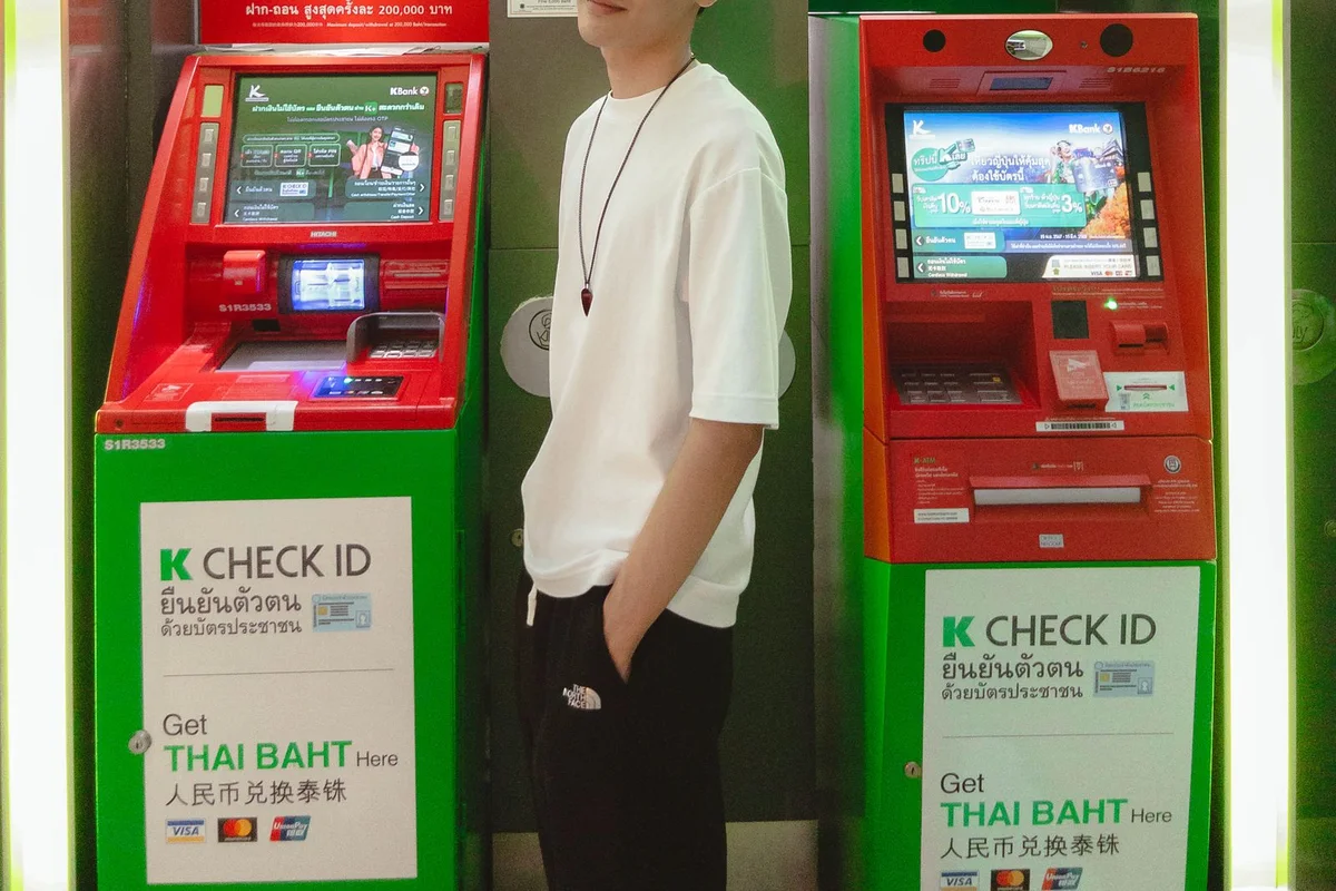 How to Avoid Foreign Transaction Fees in Thailand (2026 Guide)
